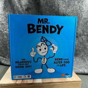 Mr. Bendy - Unopened - The Hilarious Pose-Off Game by Fat Brain Toy Co.